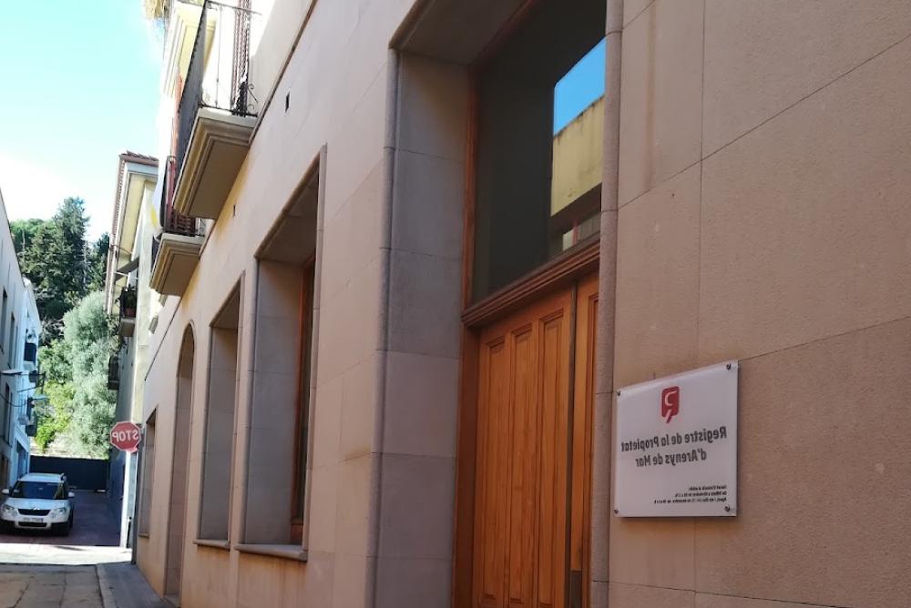 Registro de la Propiedad de Arenys de Mar Nº 01 | Fernando Monedero San Martín