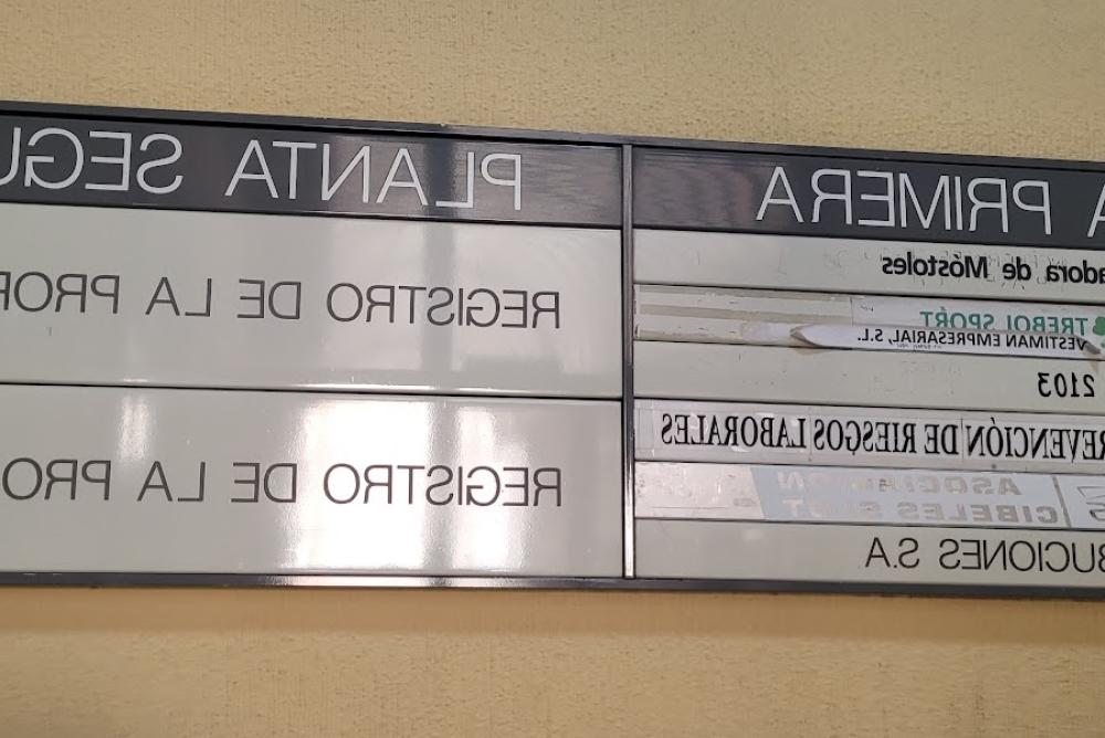 Registro de la Propiedad de Móstoles Nº 01 | Nuria Rosa Serna Gómez