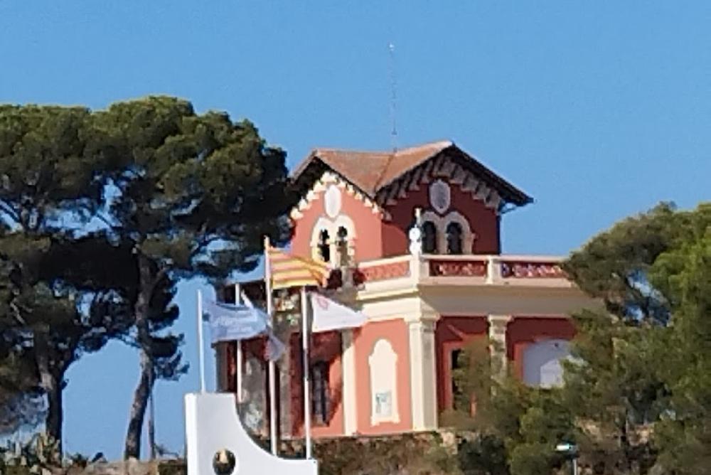 Registro de la Propiedad de Sant Feliu de Guíxols | Adoración Reyes Gómez de Liaño Polo