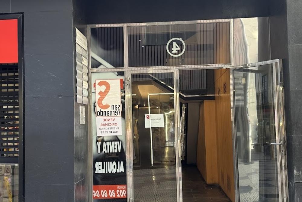 Registro de la Propiedad de Torrelavega Nº 02 | Mónica Encarnaçâo Comadira