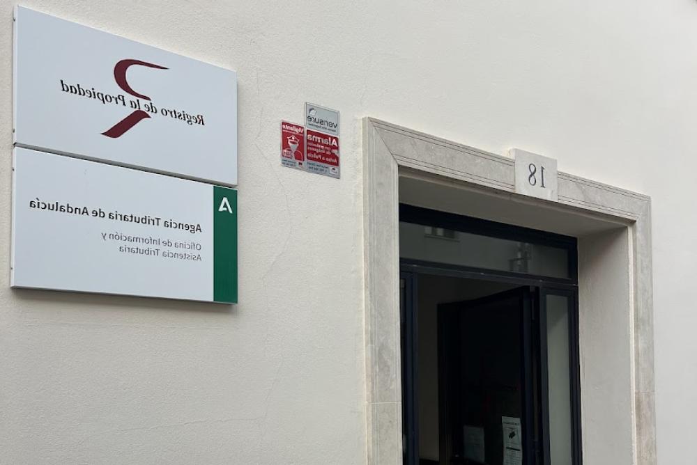 Registro de la Propiedad de Valverde del Camino | Luis Francisco Gentil Girón