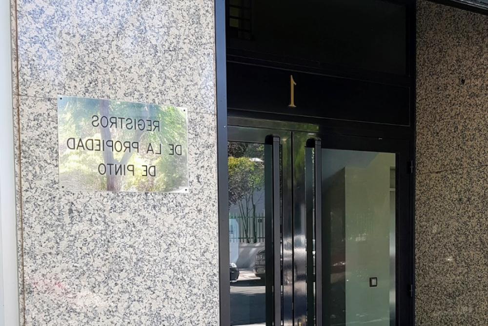 Registro de la Propiedad de Pinto Nº 02 | Almudena Del Río Galán