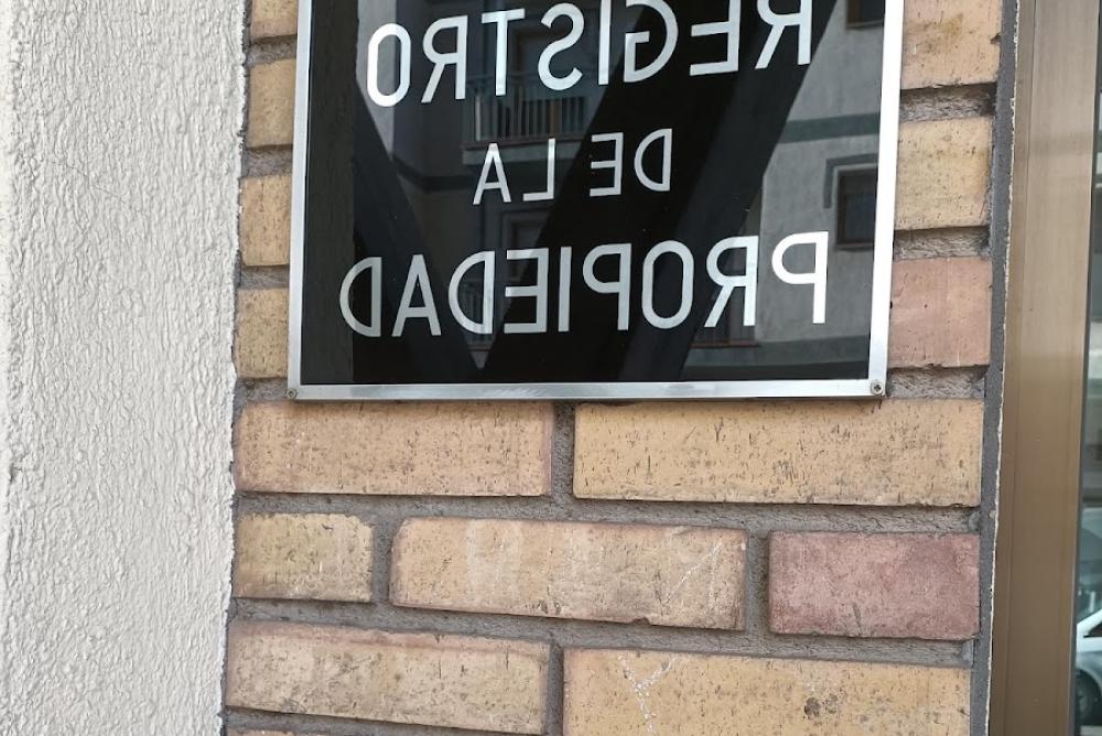 Registro de la Propiedad de Tremp | Ariadna Estradé Alasà