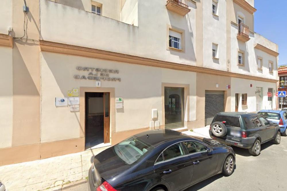 Registro de la Propiedad de Utrera Nº 02 | Mª de Los Reyes Muñiz Grijalvo