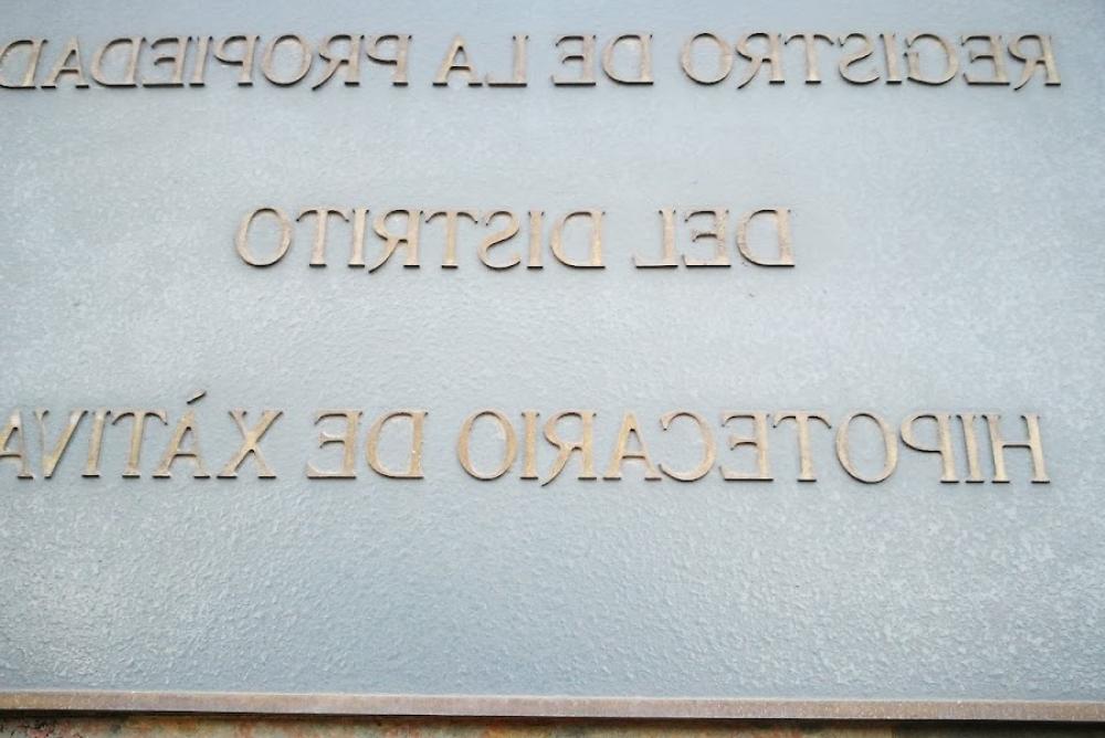 Registro de la Propiedad de Xativa Nº 01 | Paula Escrivá Giner